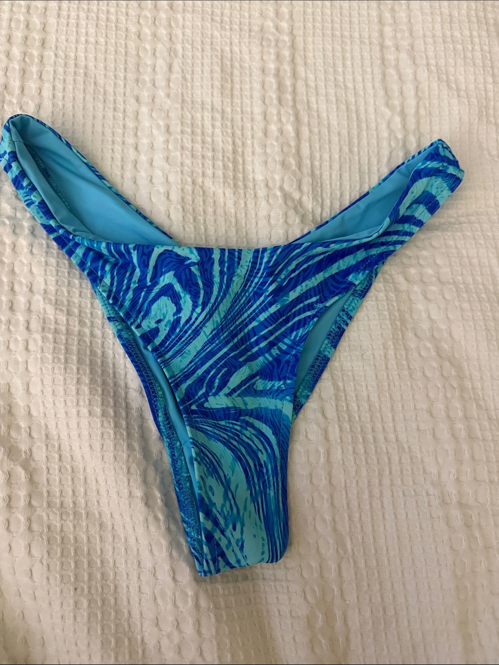 Frankies bikinis cheeky bottom